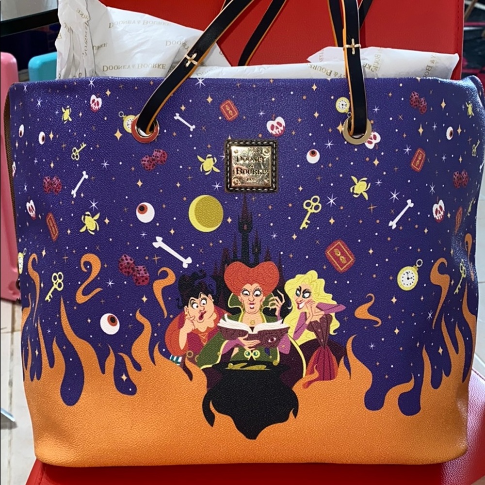 Disney Hocus Pocus Dooney and bourke